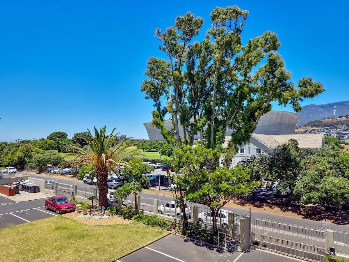 Apartment Studio With Ocean And Promenade View Sea Point Cape Town South Africa